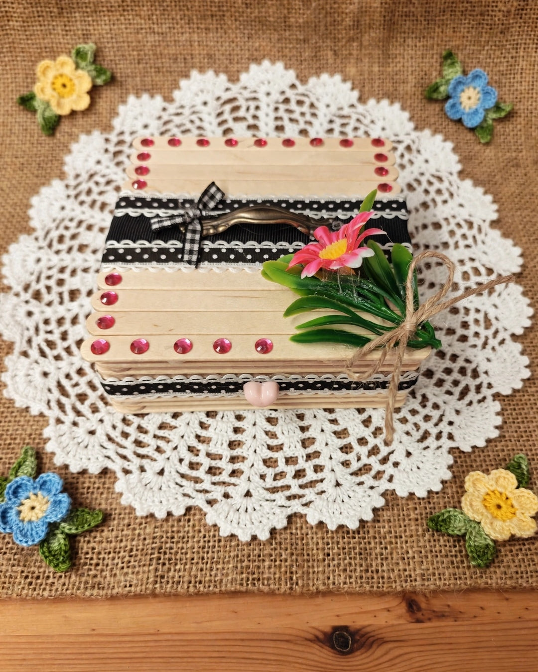 Caja artesanal vintage