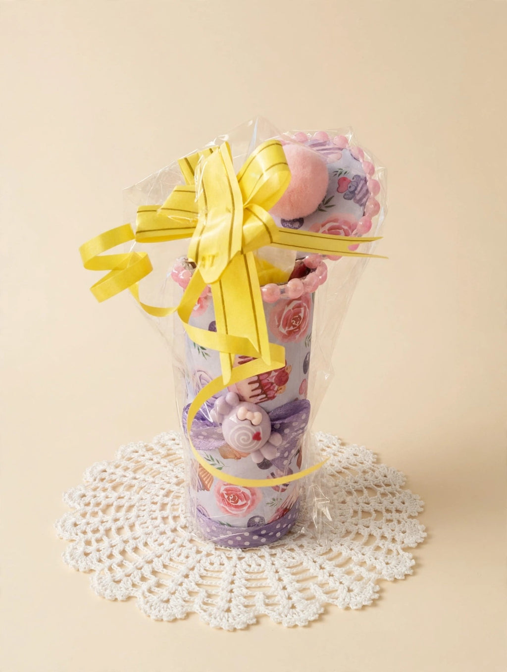 Botes hechos con material reciclado para cumpleaños  y celebraciones
