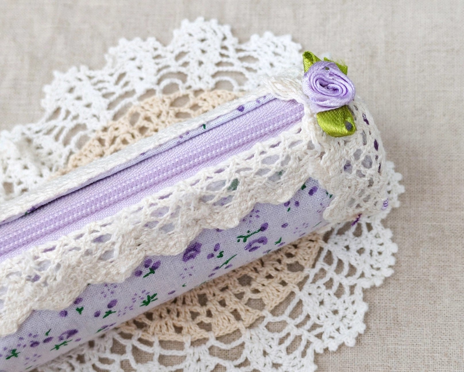 Estuches vintage sostenibles de material reciclado