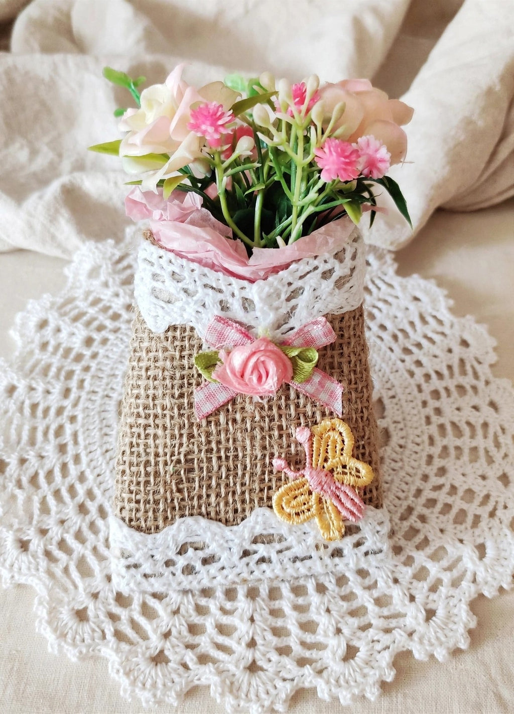 Imán de nevera artesanal saquito vintage floral